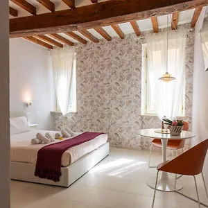 Gasthuis Glam, Parma